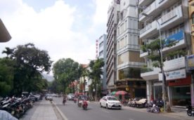 BÁN NHÀ MẶT PHỐ LÃNG YÊN , MẶT TIỀN 11M, DT 160M2, GIÁ 43.5 TỶ.