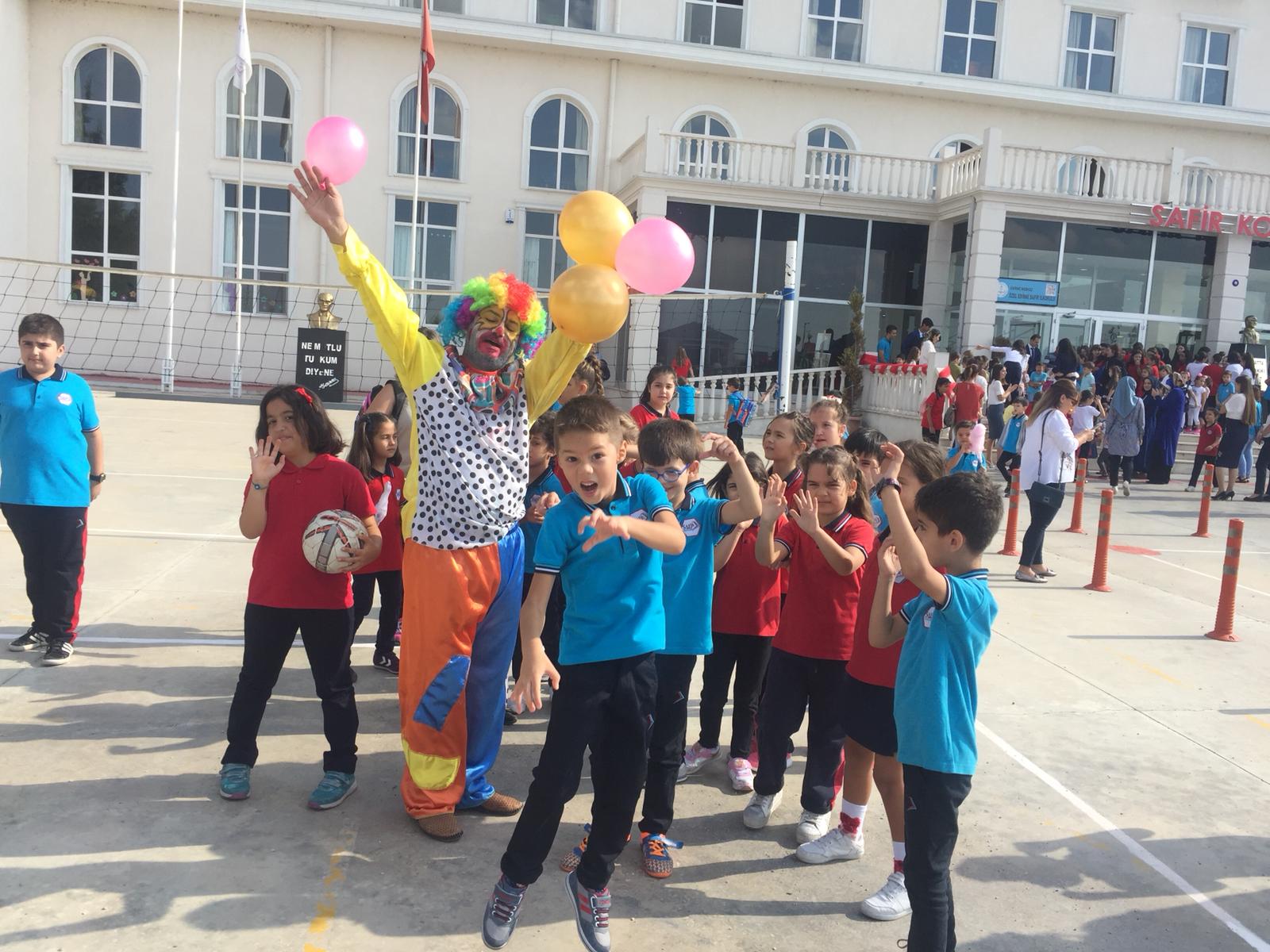 SAFİR KOLEJİ’NDE YENİ EĞİTİM ÖĞRETİM YILI HEYECANI
